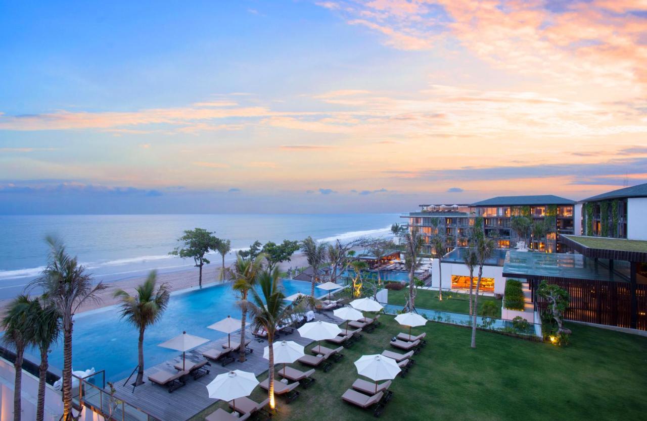 Alila Seminyak Hotel Exterior foto The St Regis Bali Resort