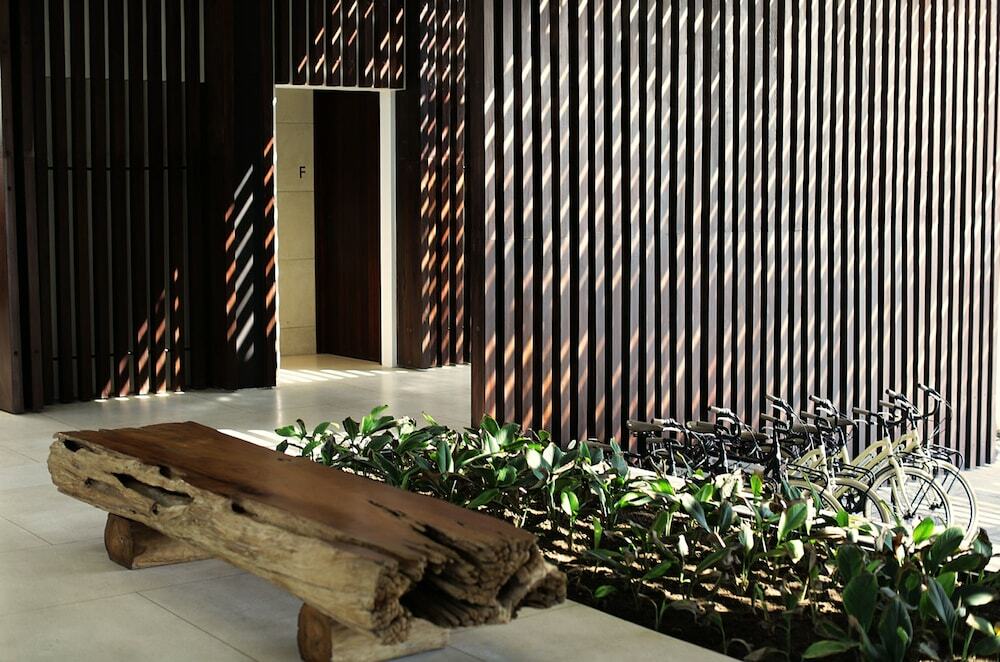 Alila Seminyak Hotel Exterior foto The interior of the new building